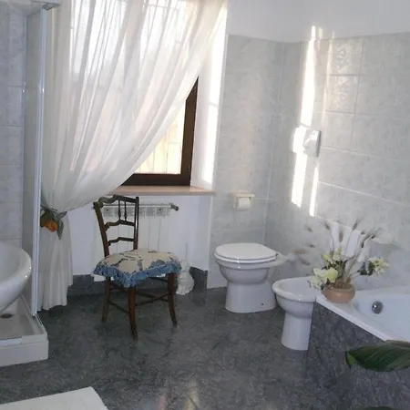 Borgognano 3*
